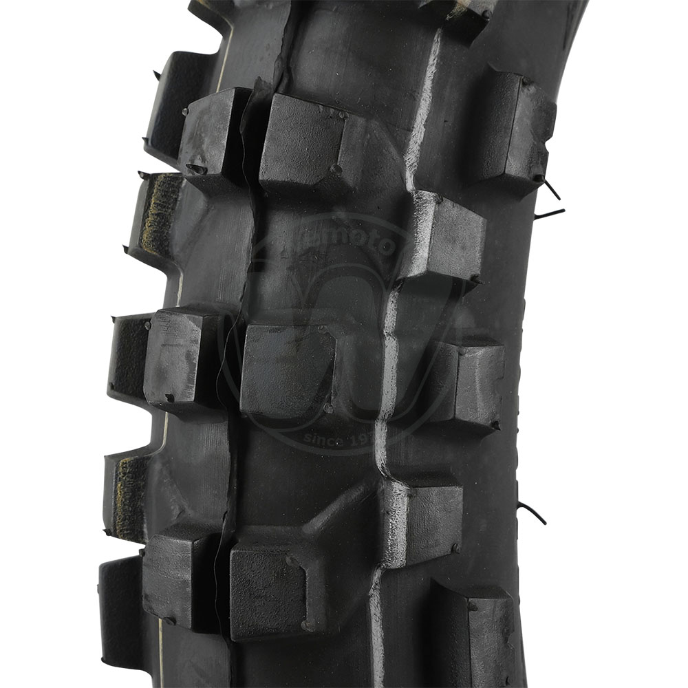 0AG8813_ab1920 two.jpg